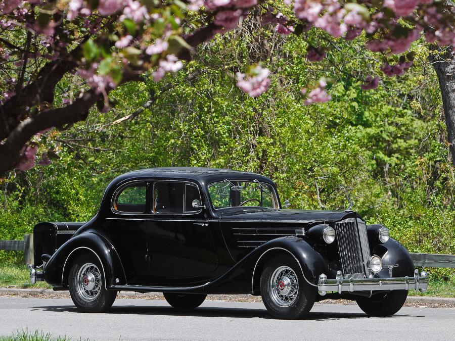 Packard Twelve 5-Passenger Coupe '1936